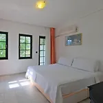 Hotell Club Mel 3*