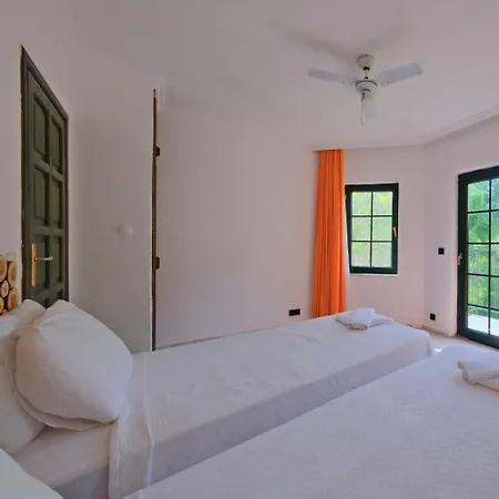 Club Mel * أورتاجا