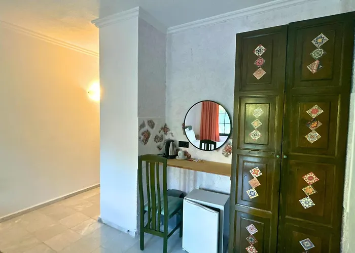 Hotel Club Mel 3*