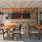 Ξενοδοχείο Club Mel