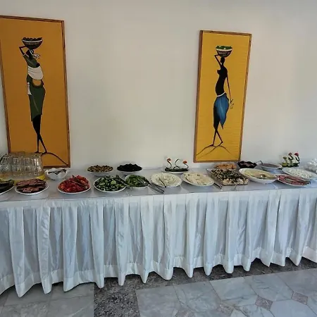 Szálloda Club Mel Ortaca